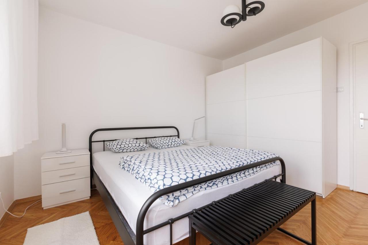 Peron 9 Apartment Zagreb Luaran gambar
